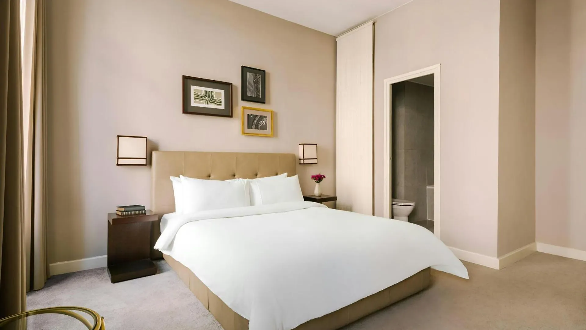 Opera Frochot 3*